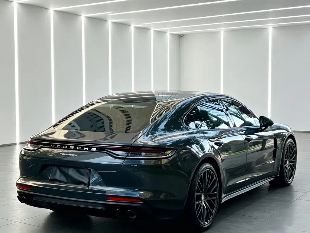 Porsche Panamera — фото 5