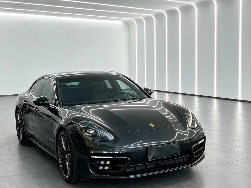 Porsche Panamera — фото 8