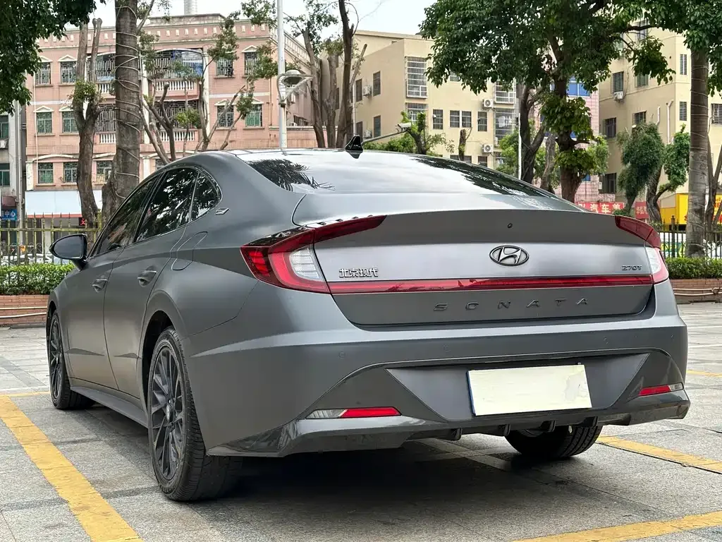 Hyundai Sonata — фото 10