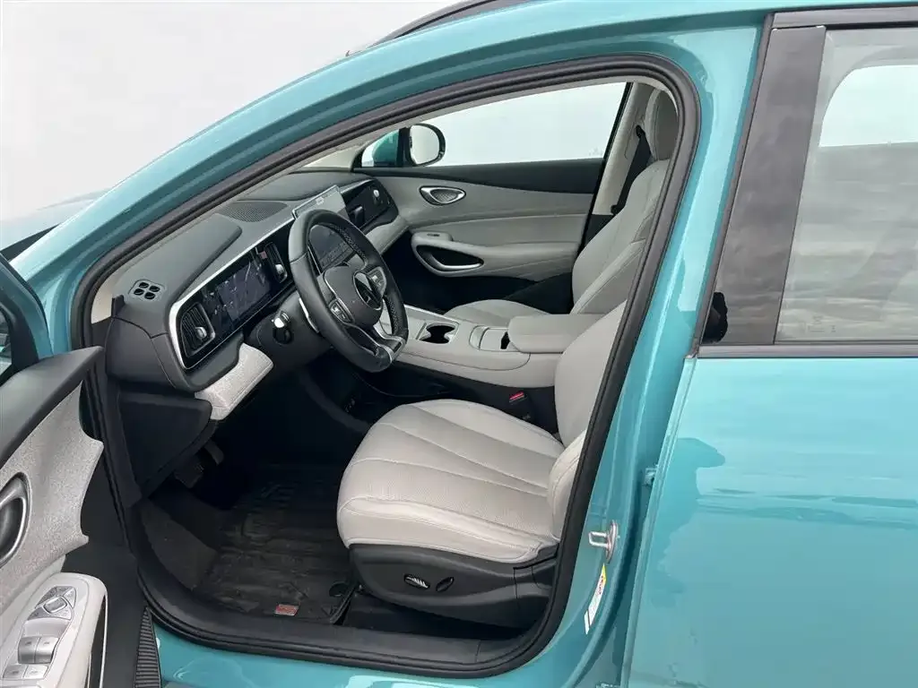 BYD Hiace 05 EV — фото 3