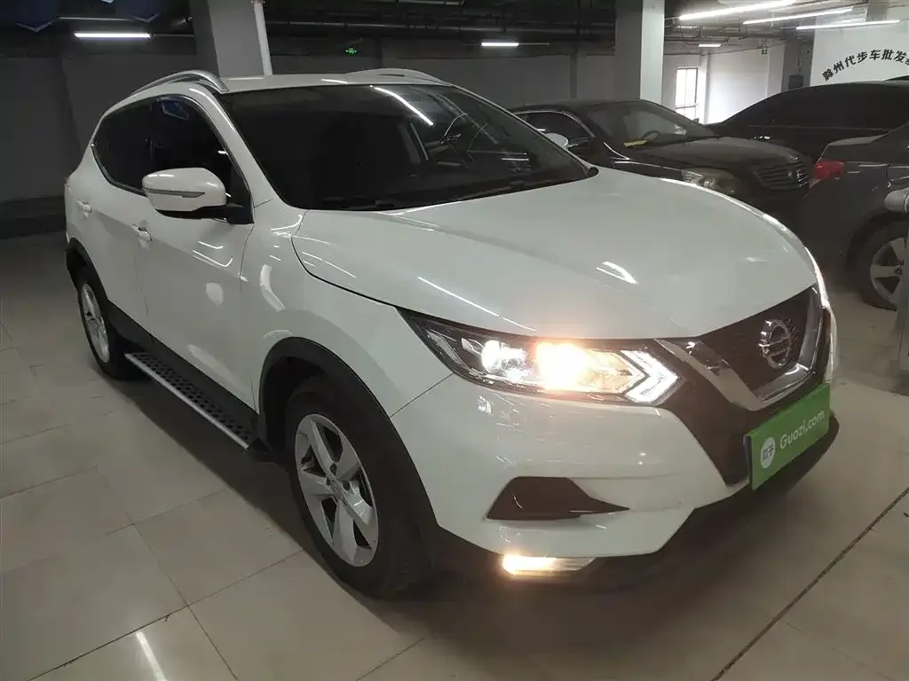 Nissan Qashqai — фото 3