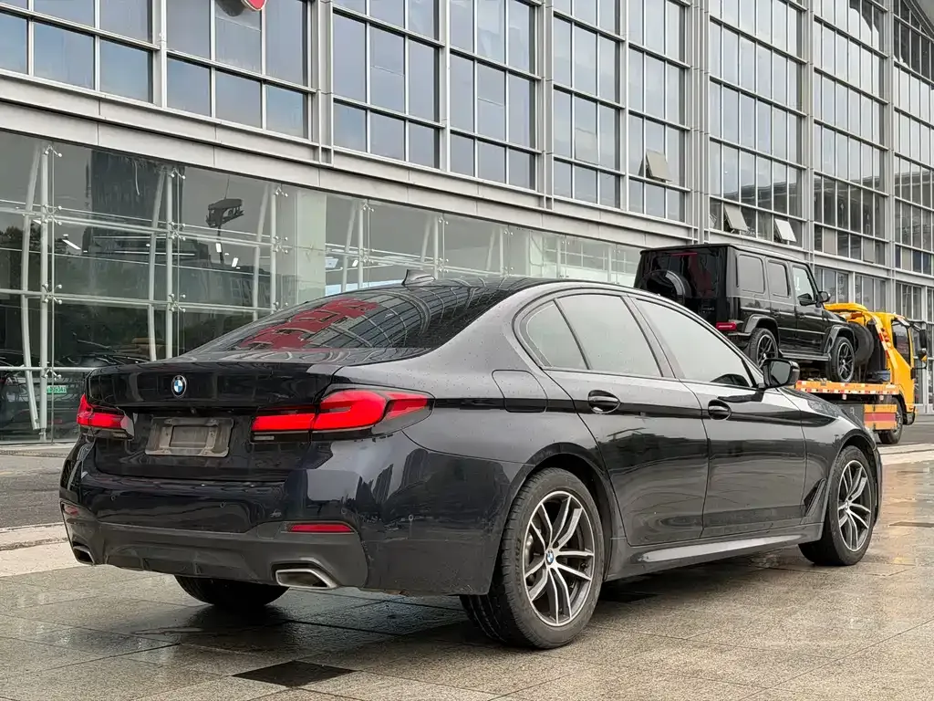 BMW 5 Series (Import) — фото 9