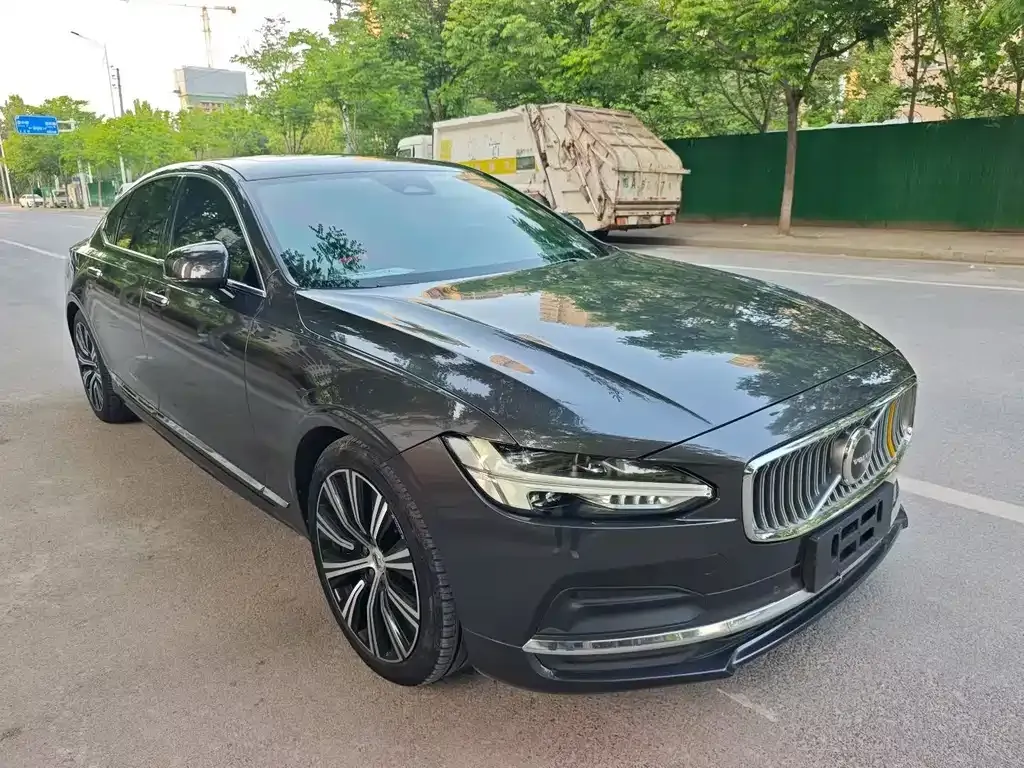 Volvo S90 — фото 4