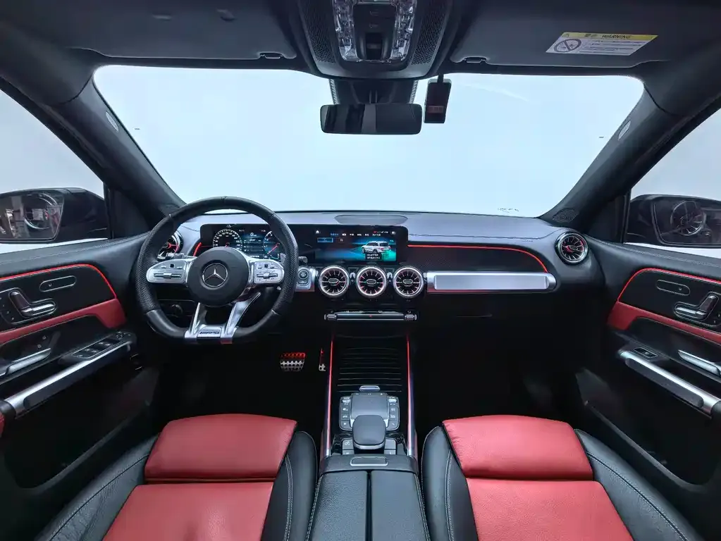 Mercedes-Benz GLB AMG — фото 4