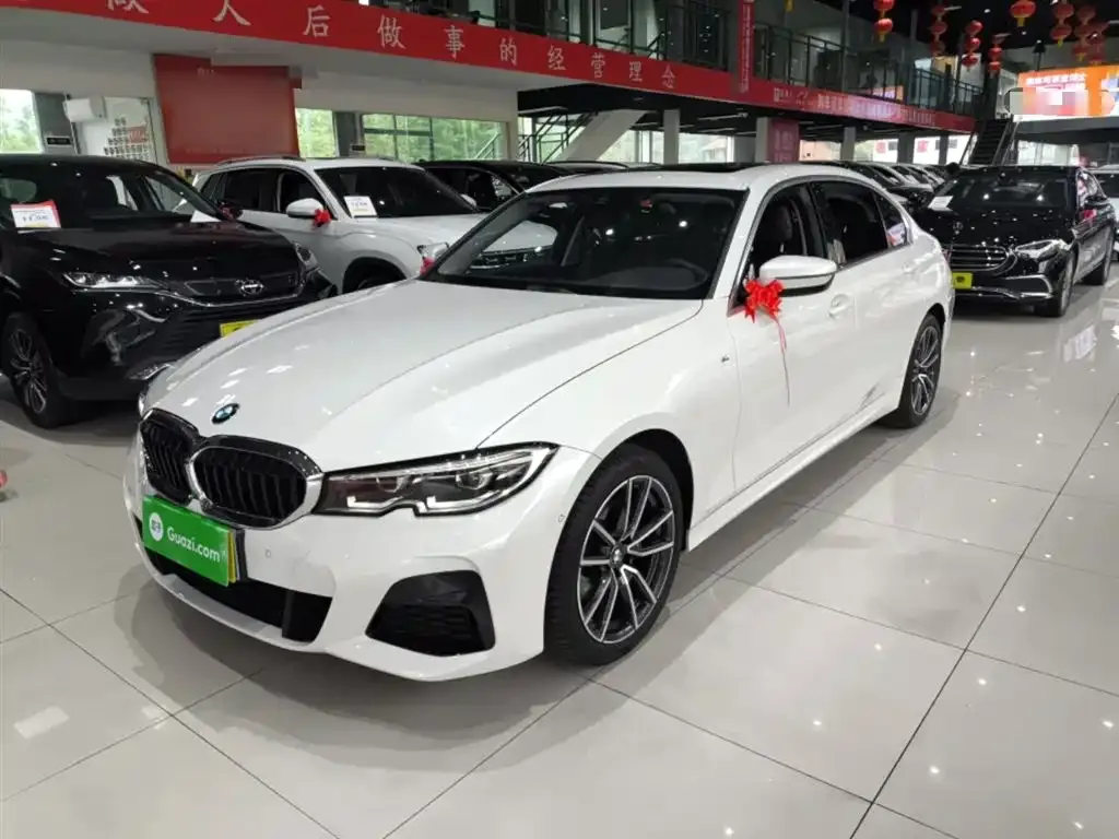 BMW 3 Series — фото 1