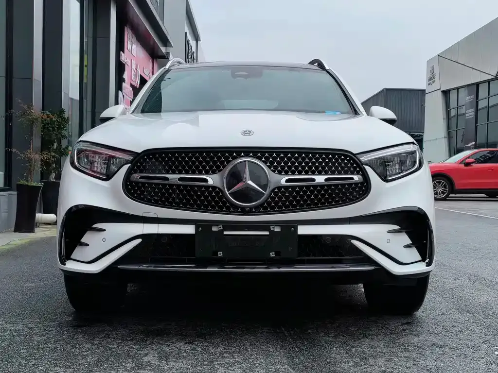 Mercedes-Benz GLC — фото 10