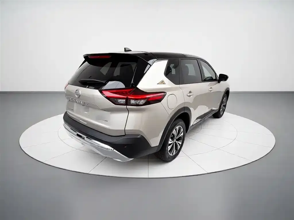 Nissan X-Trail — фото 2