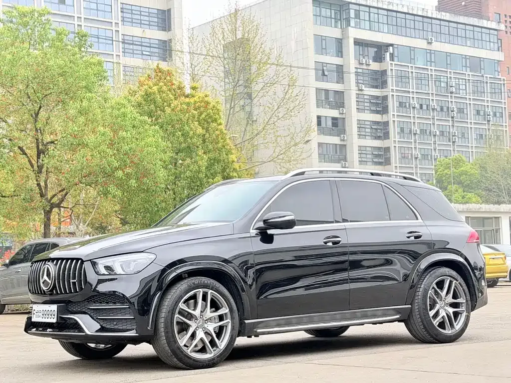 Mercedes-Benz GLE AMG — фото 1