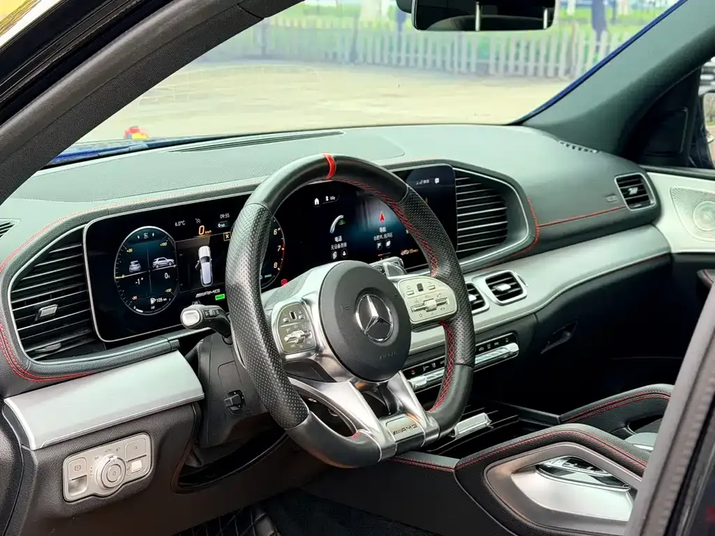 Mercedes-Benz GLE AMG — фото 4