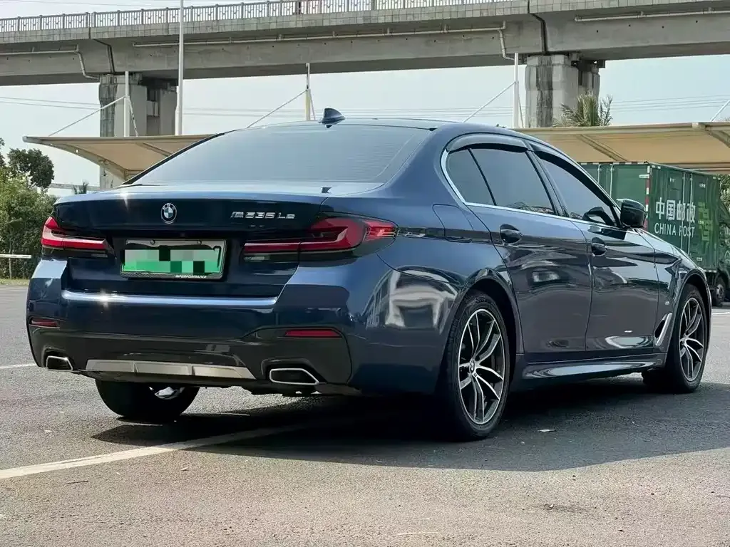 BMW 5 Series New Energy — фото 5