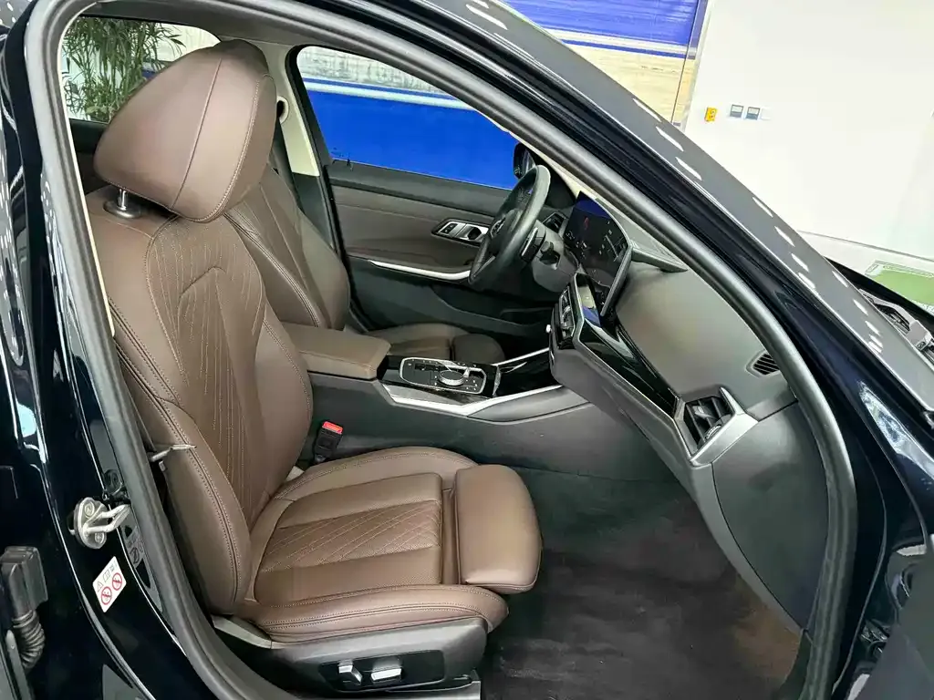 BMW 3 Series — фото 10