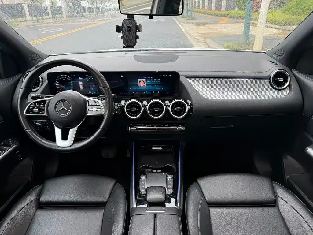 Mercedes-Benz GLA — фото 5