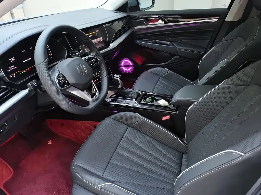 Volkswagen Passat — фото 8