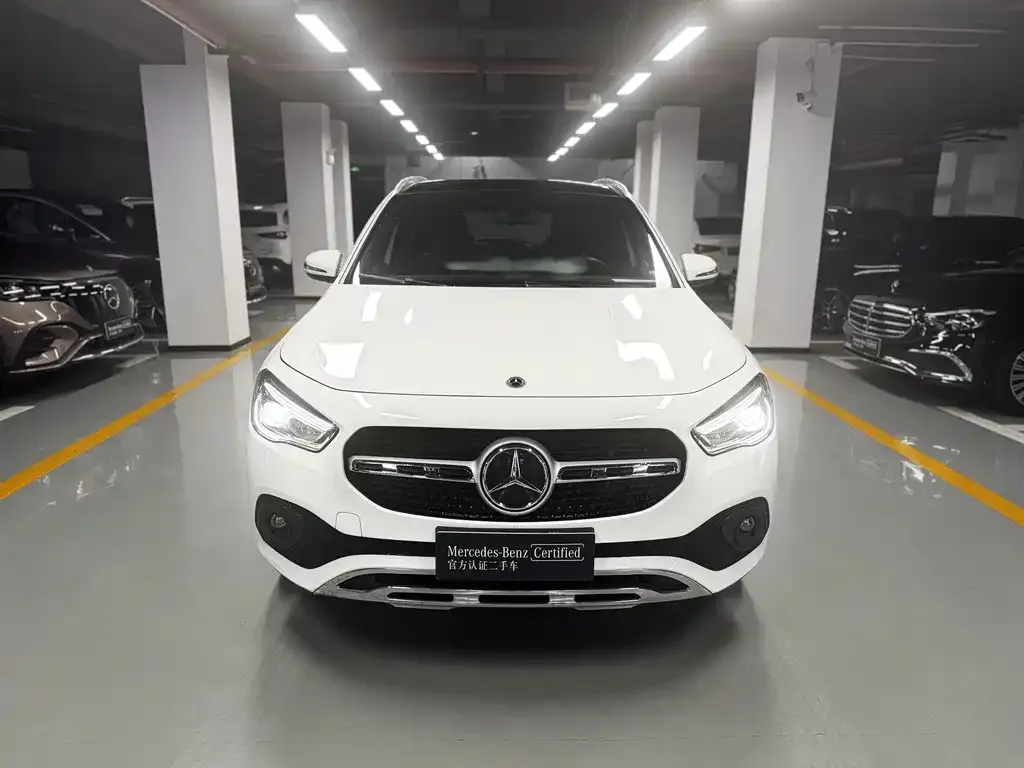 Mercedes-Benz GLA — фото 10
