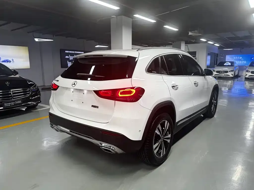Mercedes-Benz GLA — фото 4