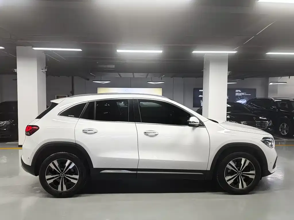 Mercedes-Benz GLA — фото 2
