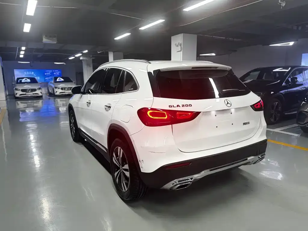 Mercedes-Benz GLA — фото 3