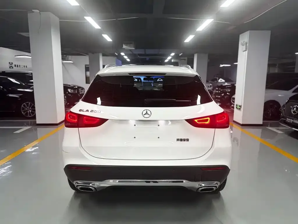 Mercedes-Benz GLA — фото 7