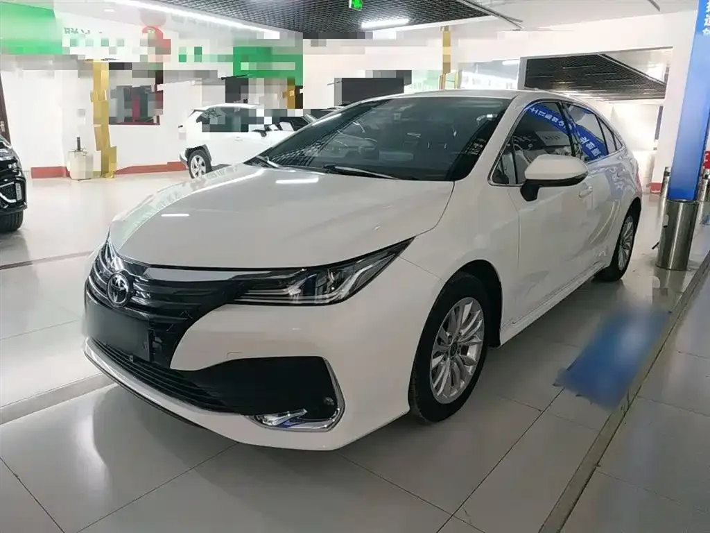 Toyota Allion — фото 5