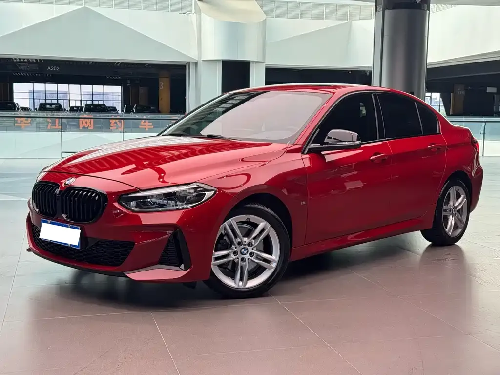 BMW 1 Series — фото 1