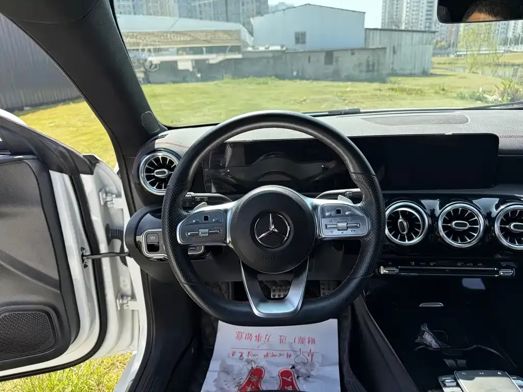 Mercedes-Benz CLA (Import) — фото 2