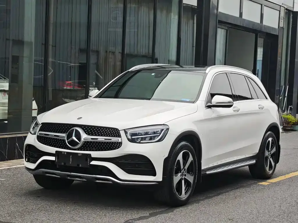 Mercedes-Benz GLC — фото 1