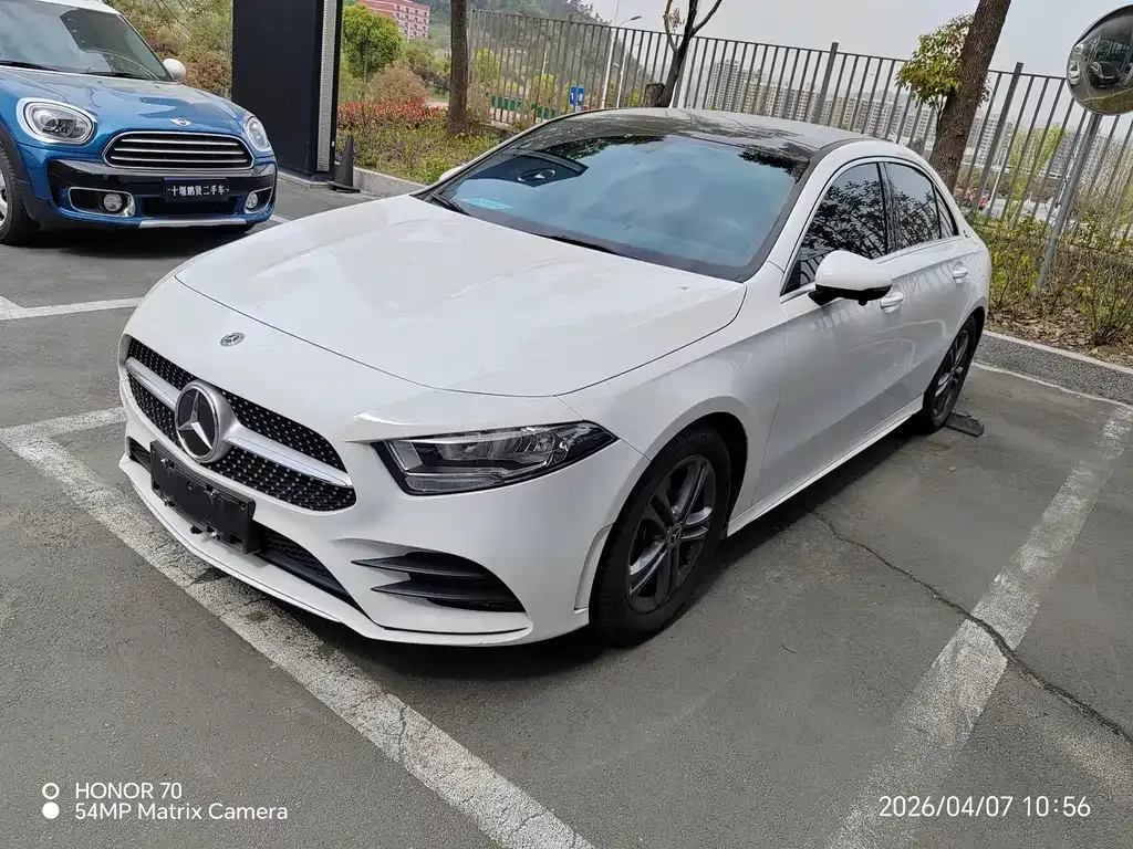 Mercedes-Benz A-Class — фото 1