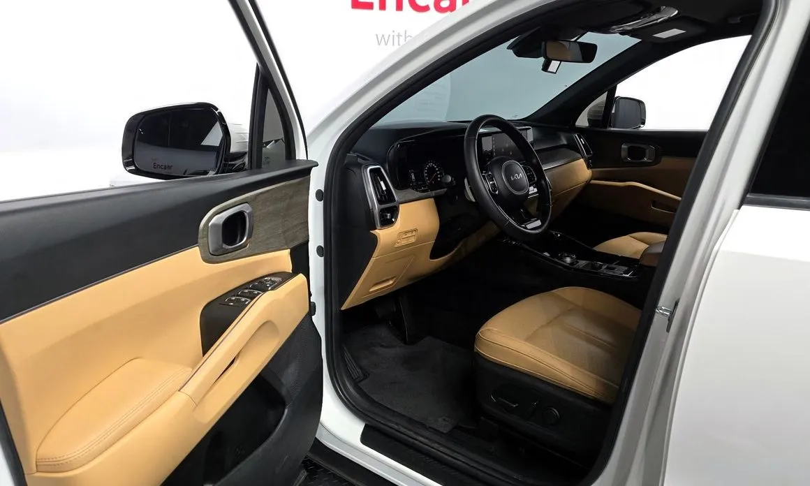 Kia Sorento — фото 5