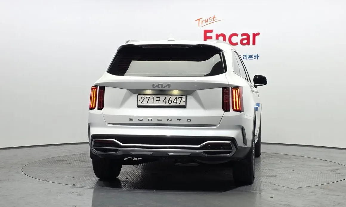 Kia Sorento — фото 3