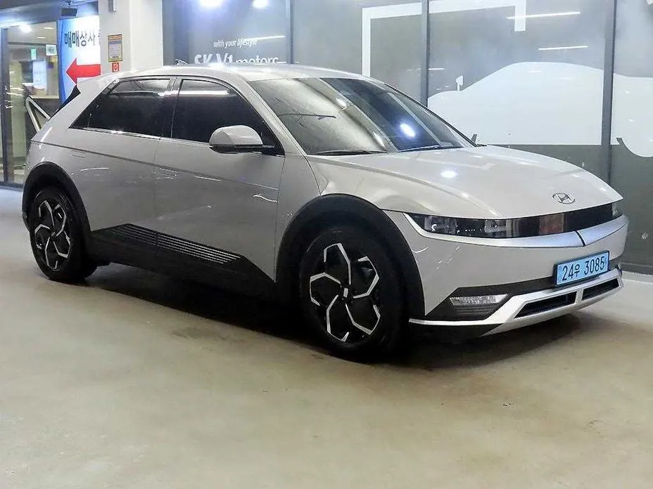 Hyundai Ioniq5 — фото 1