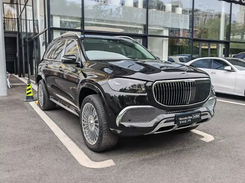 Mercedes-Benz GLS — фото 10
