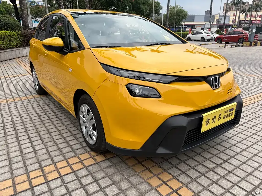 Honda Fit — фото 2
