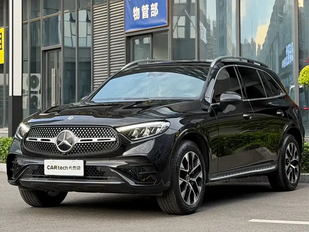 Mercedes-Benz GLC — фото 1