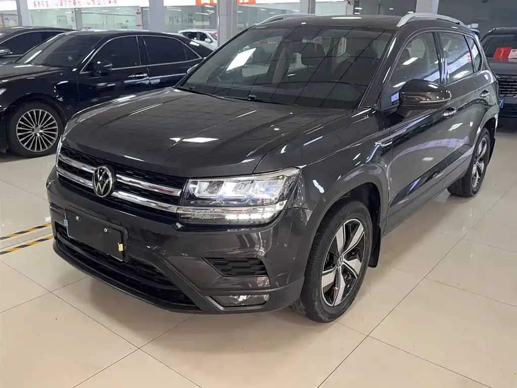 Volkswagen Tharu — фото 1