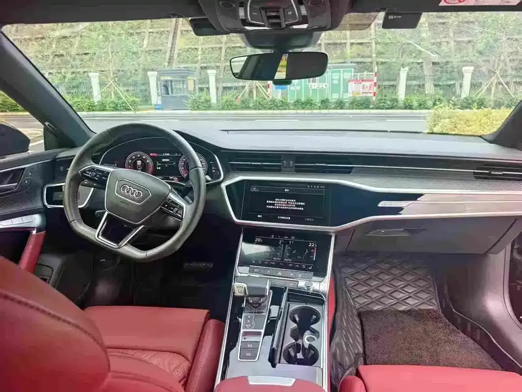Audi A7L — фото 2