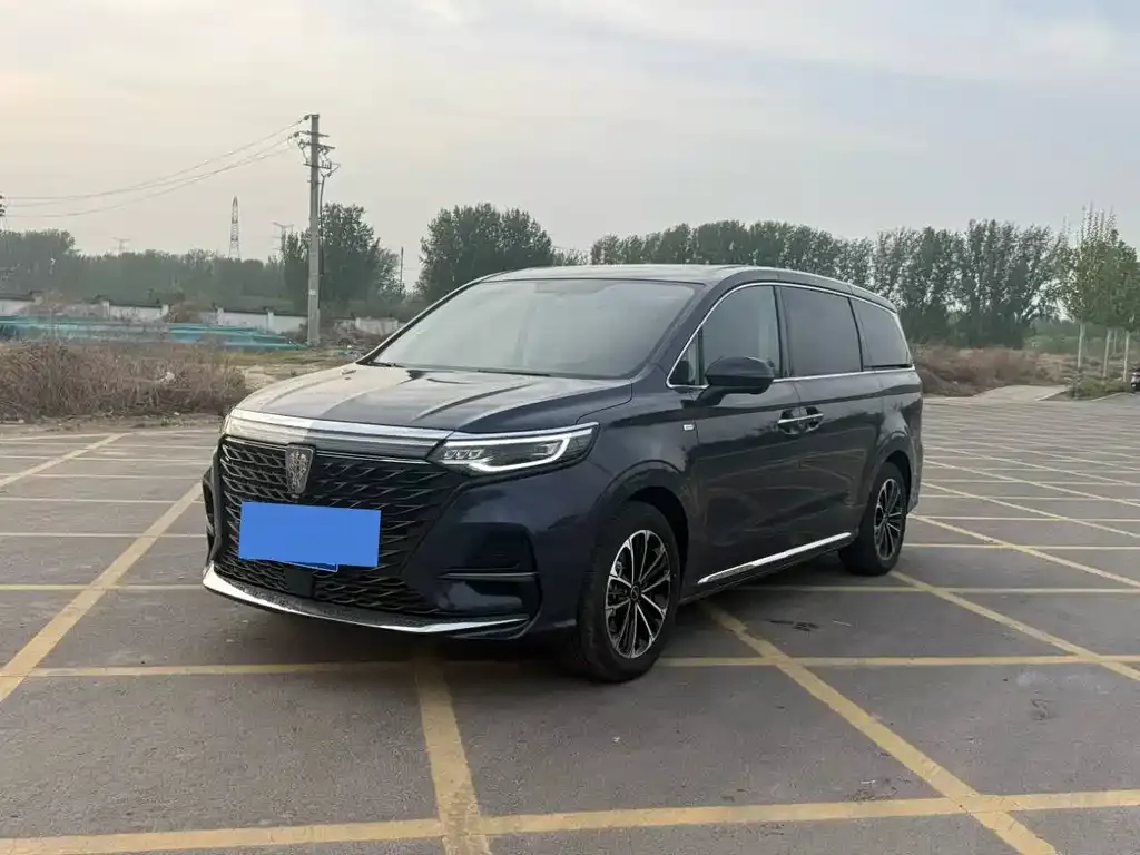 Roewe iMAX8 — фото 1