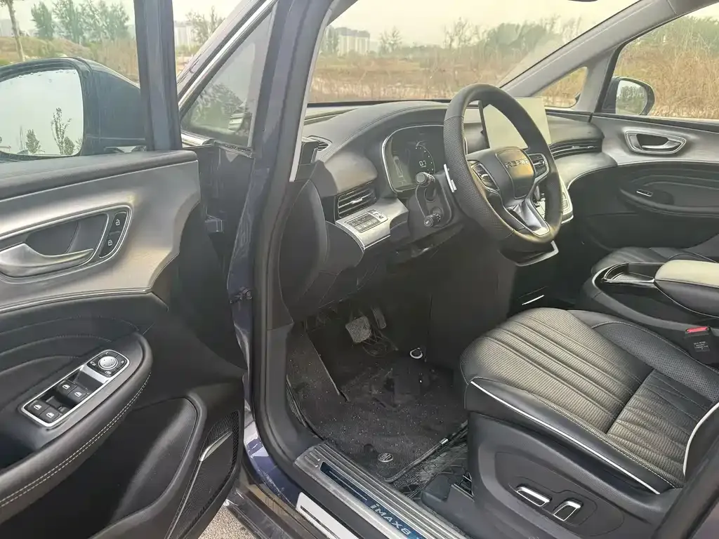 Roewe iMAX8 — фото 7