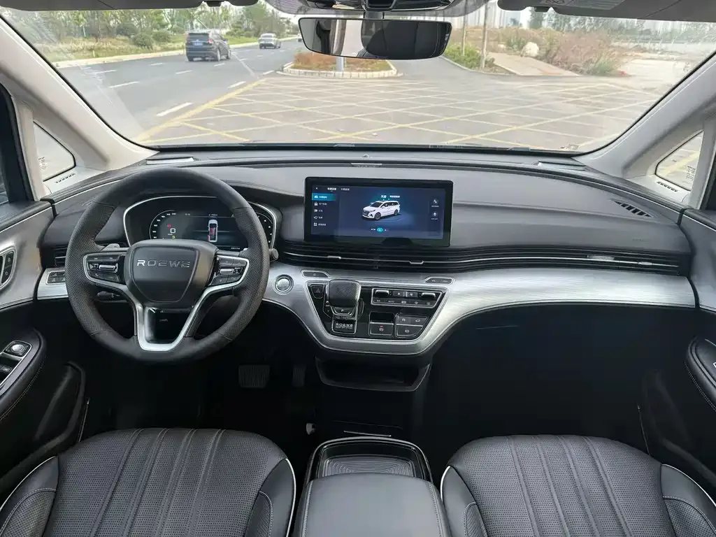 Roewe iMAX8 — фото 9