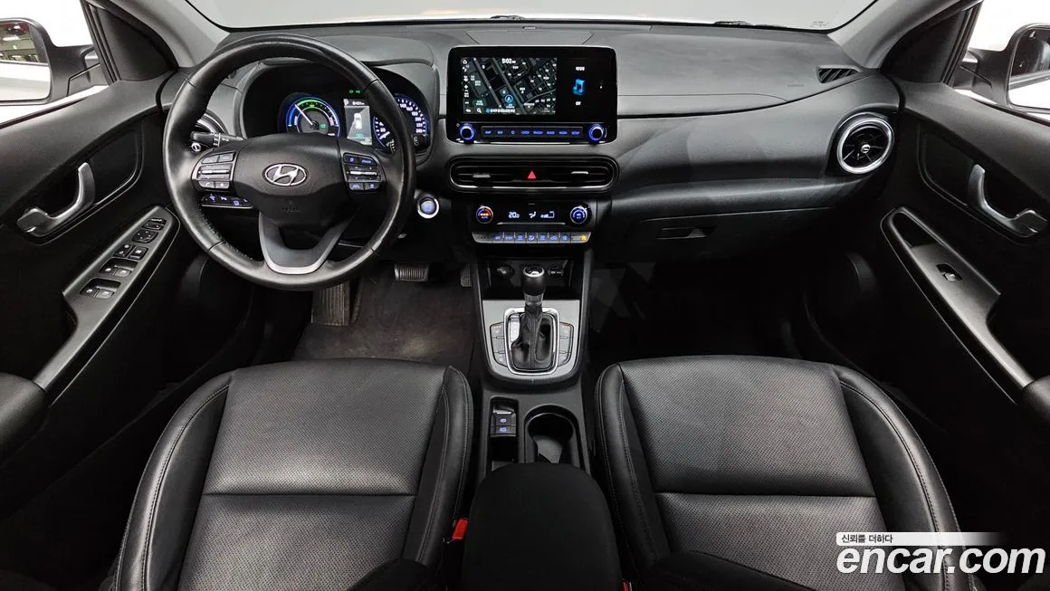 Hyundai Kona — фото 8