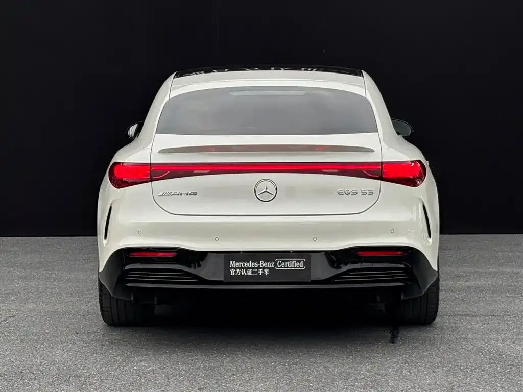 Mercedes-Benz EQS AMG — фото 6
