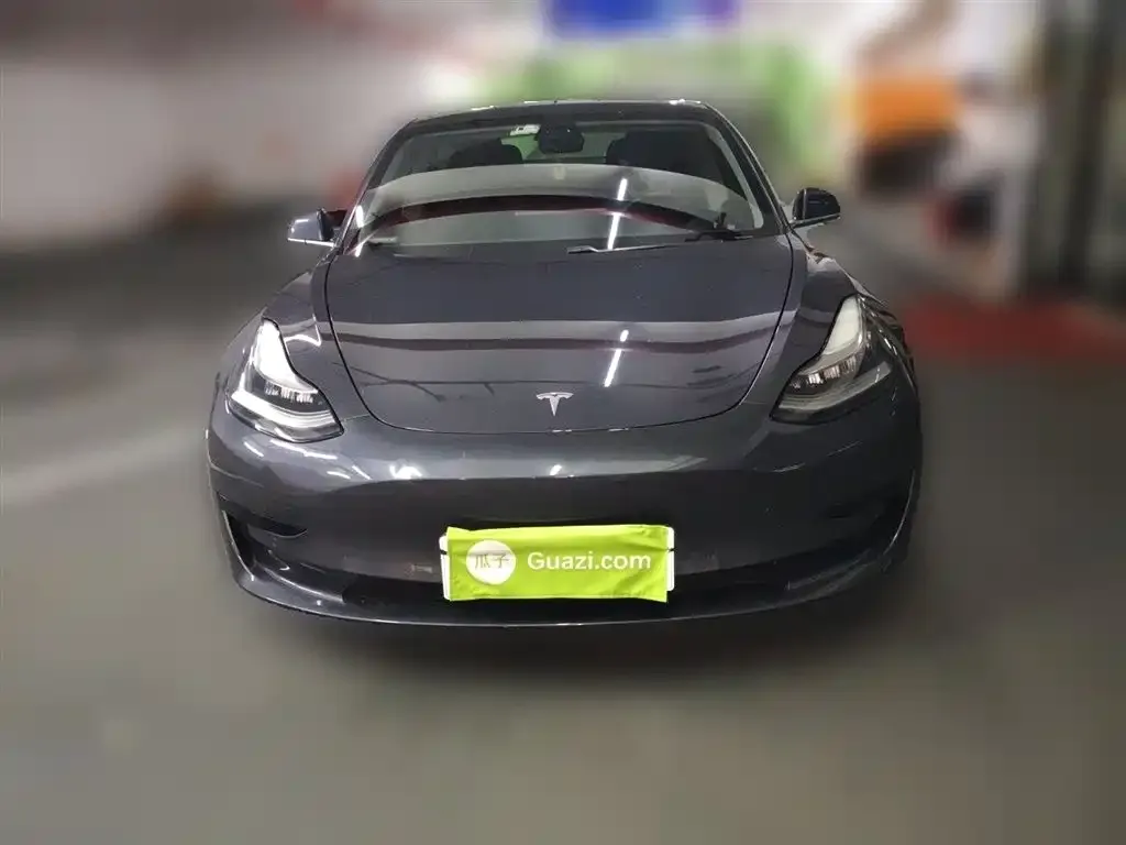 Tesla Model 3 — фото 3