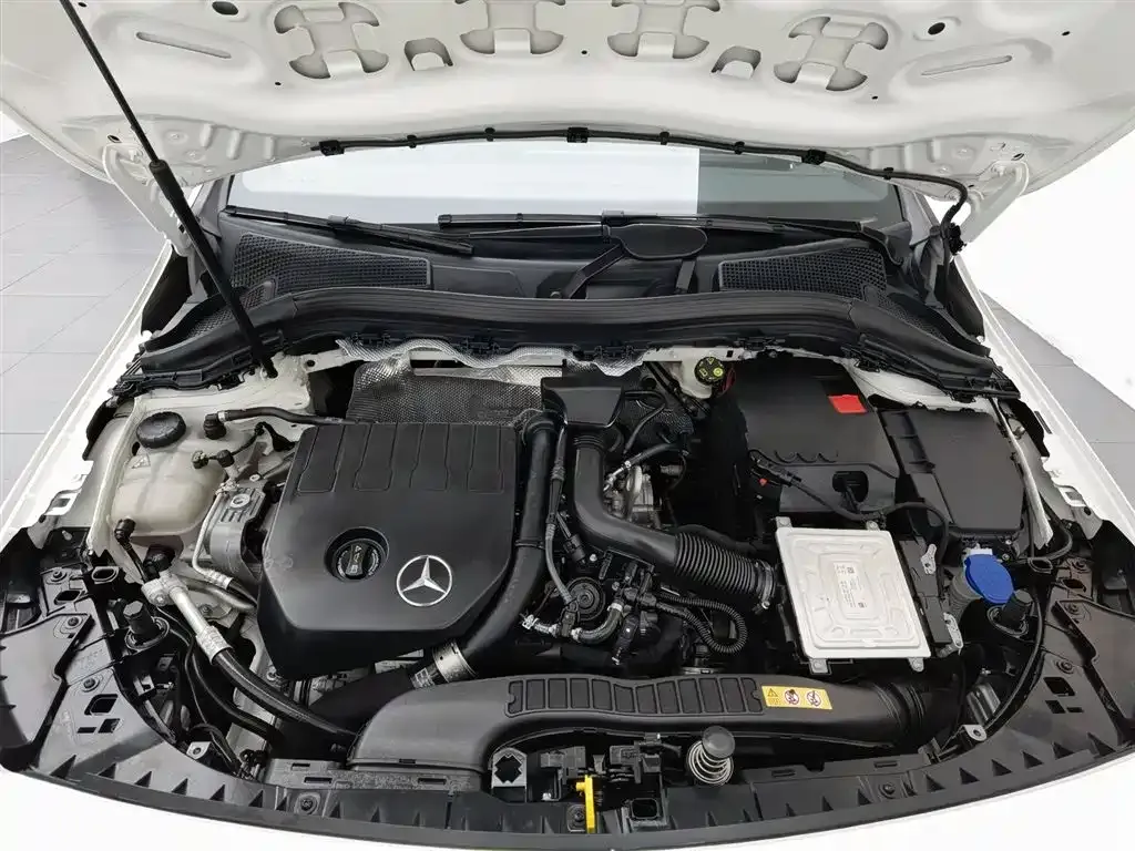 Mercedes-Benz B-Class — фото 10