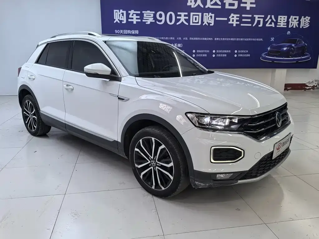 Volkswagen T-Roc — фото 5