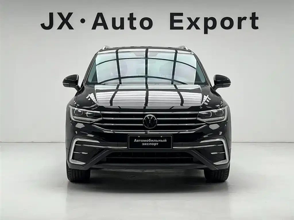 Volkswagen Tiguan L — фото 4