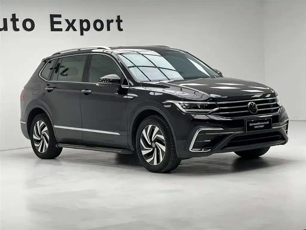 Volkswagen Tiguan L — фото 6