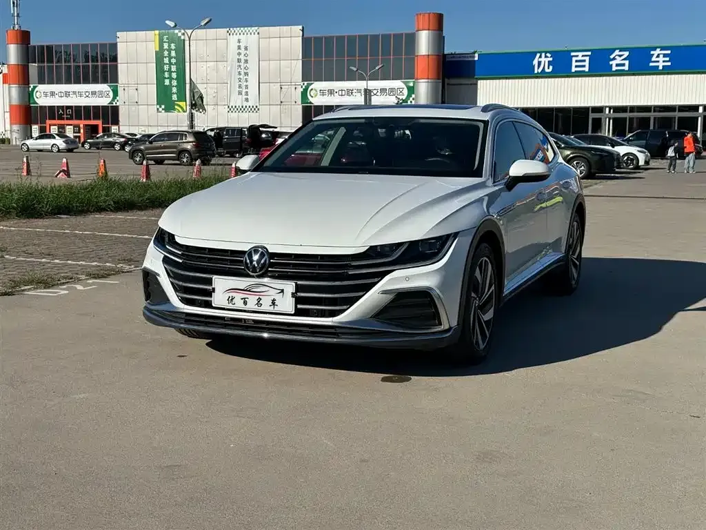 Volkswagen CC — фото 1