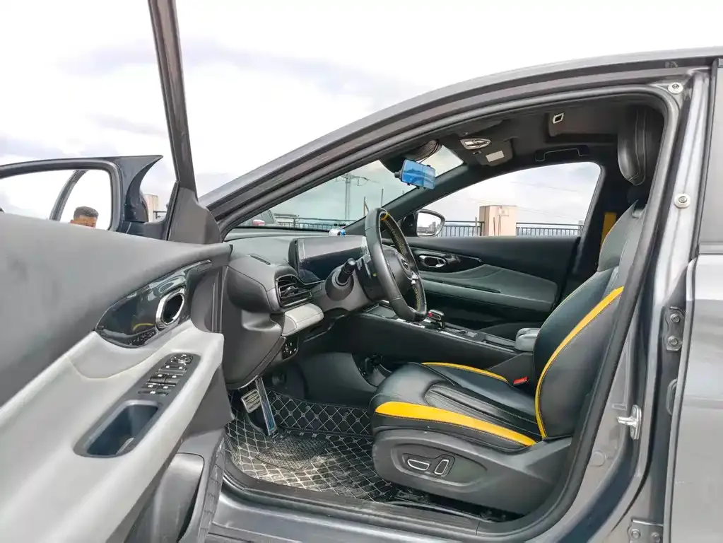 GAC Motor Shadow Leopard — фото 9