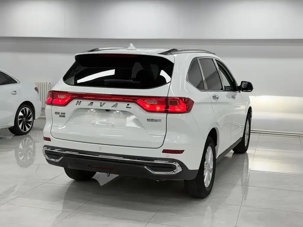 Haval M6 — фото 3