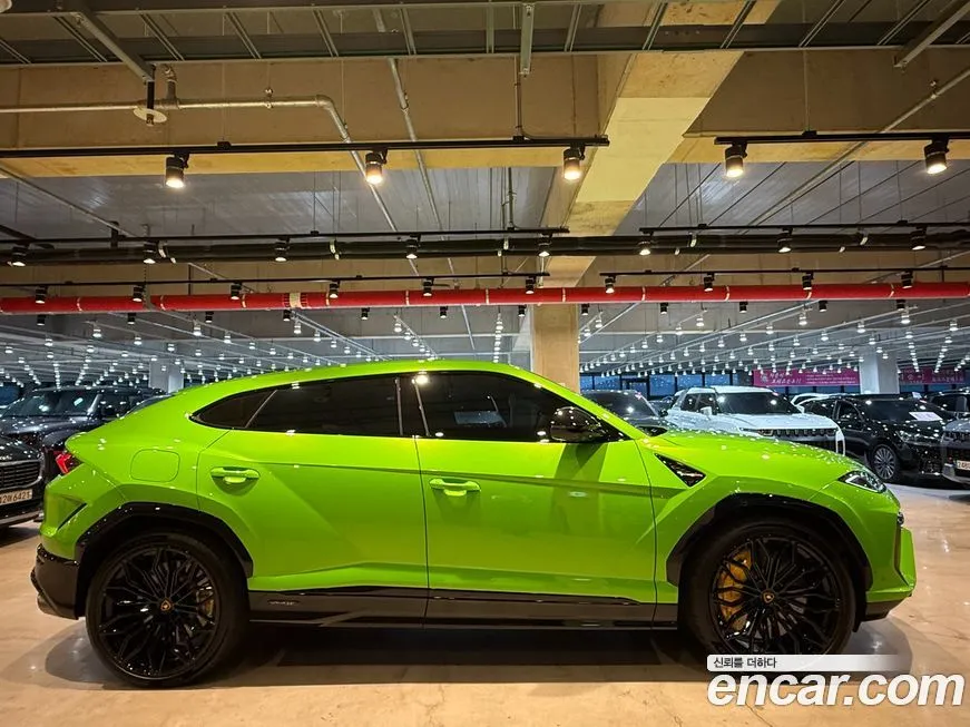 Lamborghini Urus — фото 8