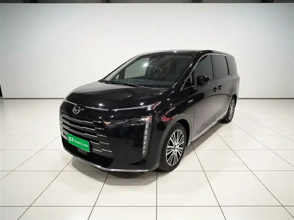 GAC Motor E8 Hybrid — фото 1